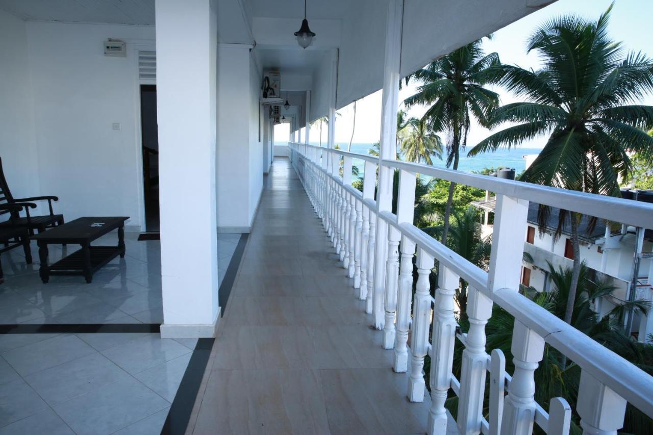 Mirissa Heights Otel Dış mekan fotoğraf